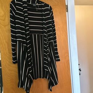 Strazzi long sleeve striped shark bite cardigan NWT small